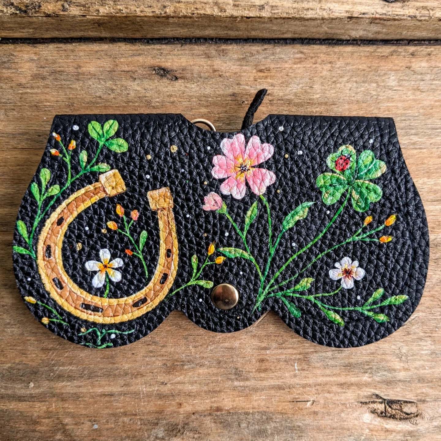 Étui à lunettes porte bonheur